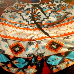 Swim shorts Aztec style